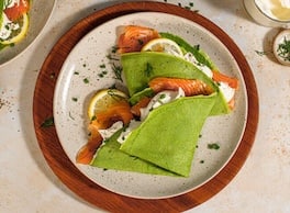Spinach Pancakes with Smoked Salmon.jpg