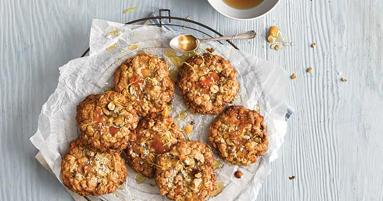 apricot-and-oat-cookies.jpg