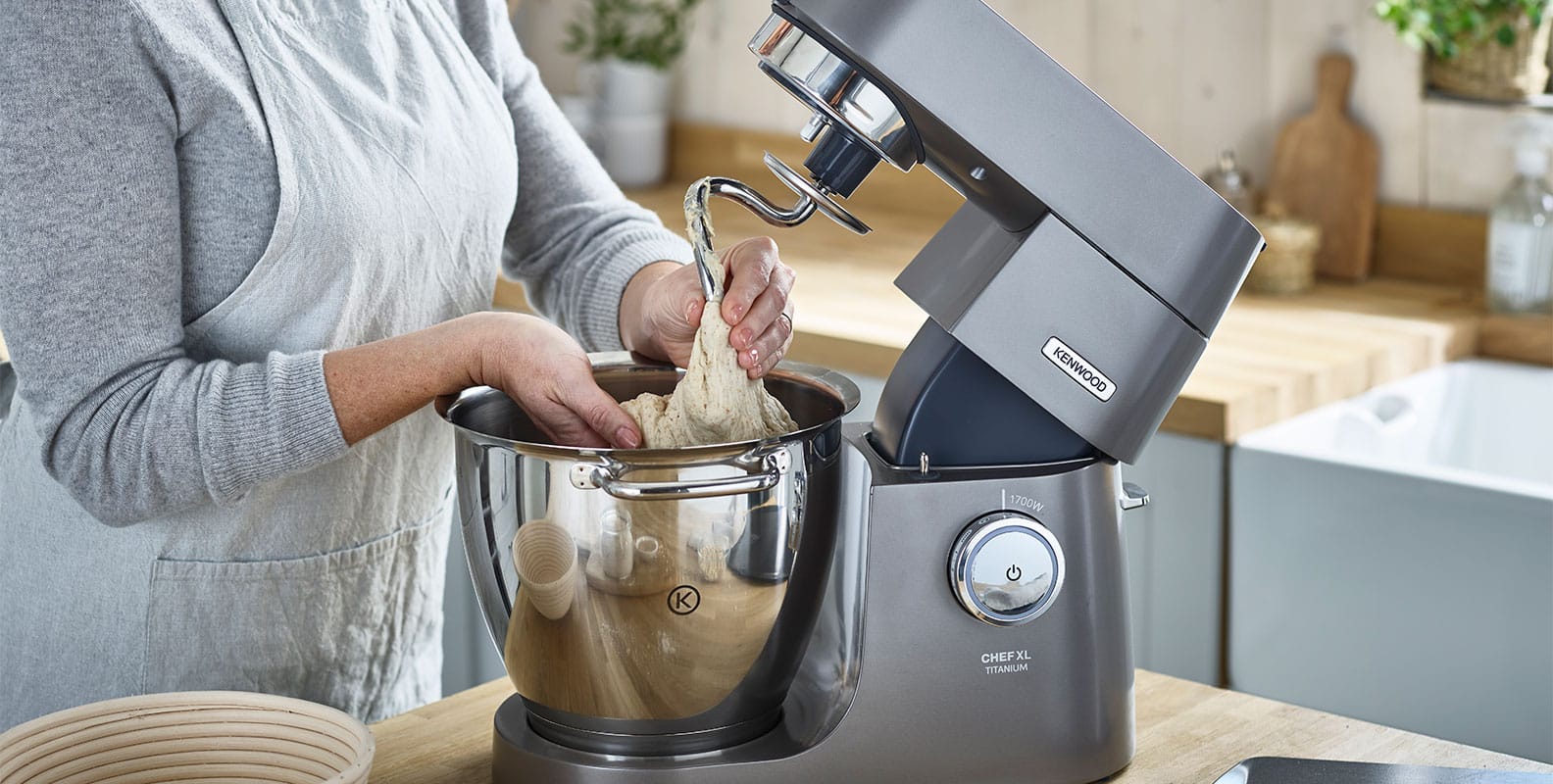128555_SOURDOUGH_13853KENWOOD_530_1584x800.jpg