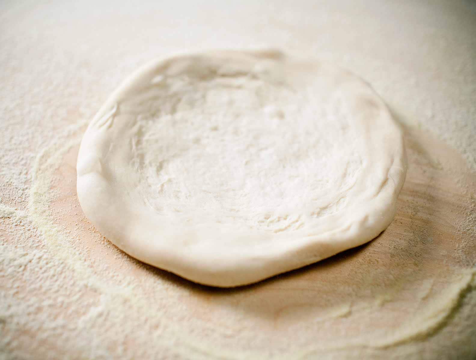 1584x1200--Pâte-à-pizza-avec-de-la-semoule-de-blé-fine.jpg