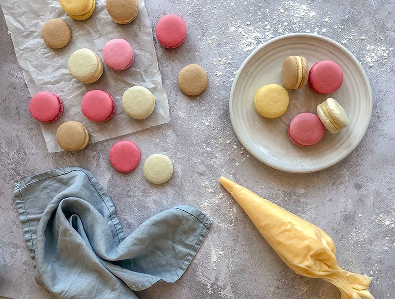 792x600macarons.jpg