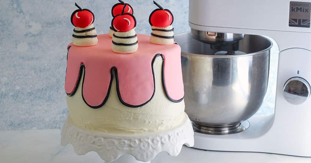 Cartoon Sponge Cake.jpg