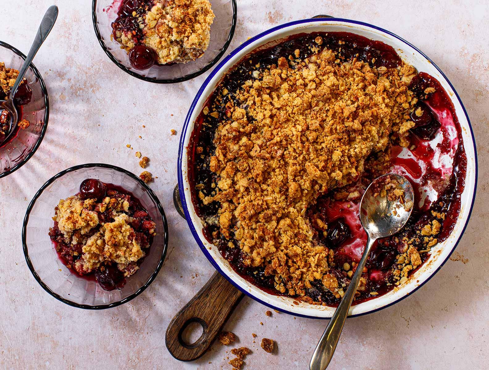 Cherry-Crumble_1584x1200.jpg