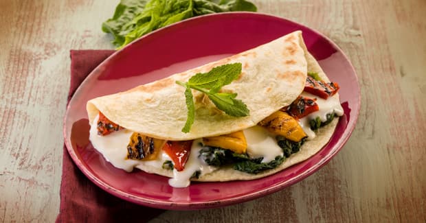 Flat_Bread_with_Baked_Goats_Cheese_and_Spinach_1.jpg