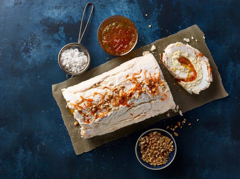 HMP50.00BK_QuickMix+_MERINGUE_ROULADE_MARMALDE_CREAM_FILLING 4.jpg