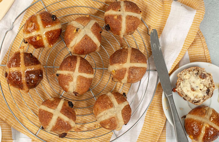 Hot Cross Buns.jpg