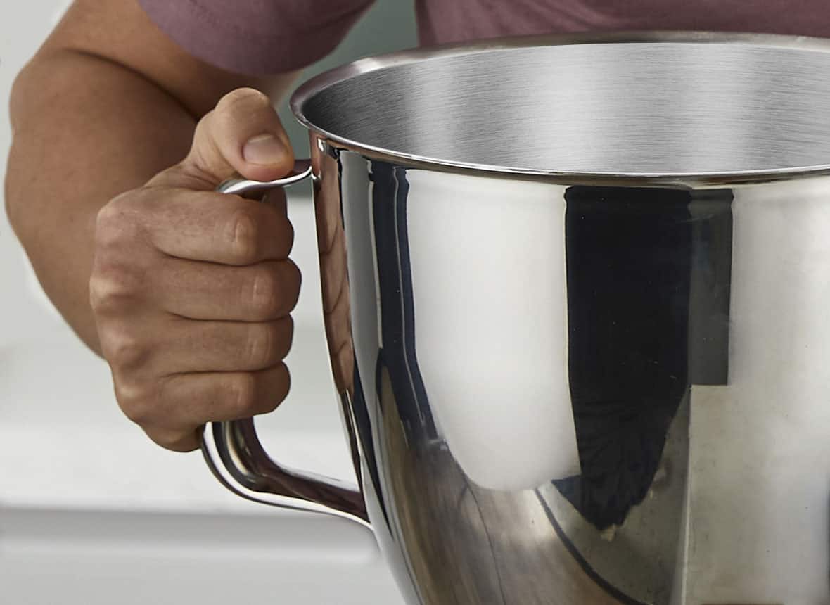 KAB70.000SS_7L_polished_SS_bowl_02.jpg