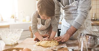 KW Article_Top tips for baking with kids_Mobile_4.jpg