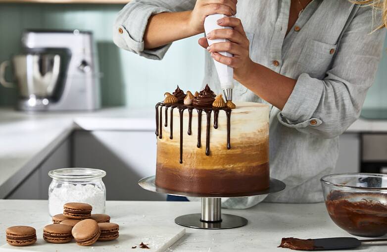 KWSD100_Cake Decorating Set_490x319.png