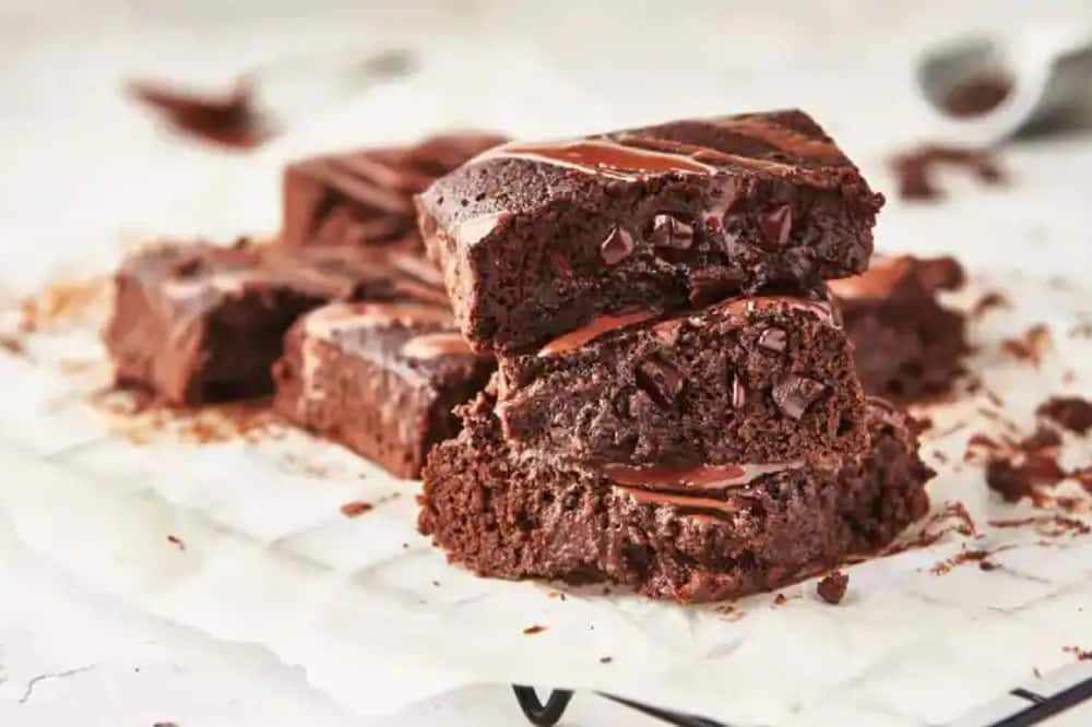Kenwood-courgette-brownies-1000x667.jpg