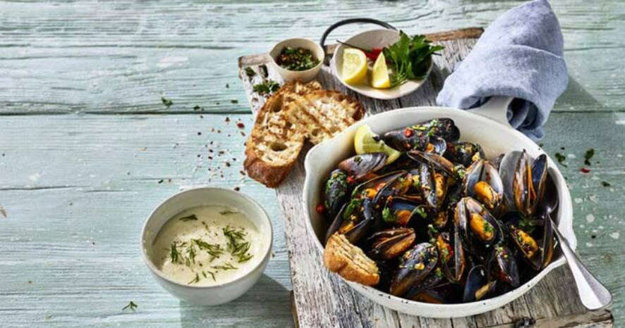 Moules à la Skordalia.png