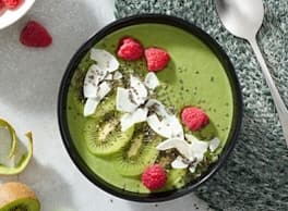 MultiPro OneTouch_Kale and kiwi smoothie bowl_top (1).jpg