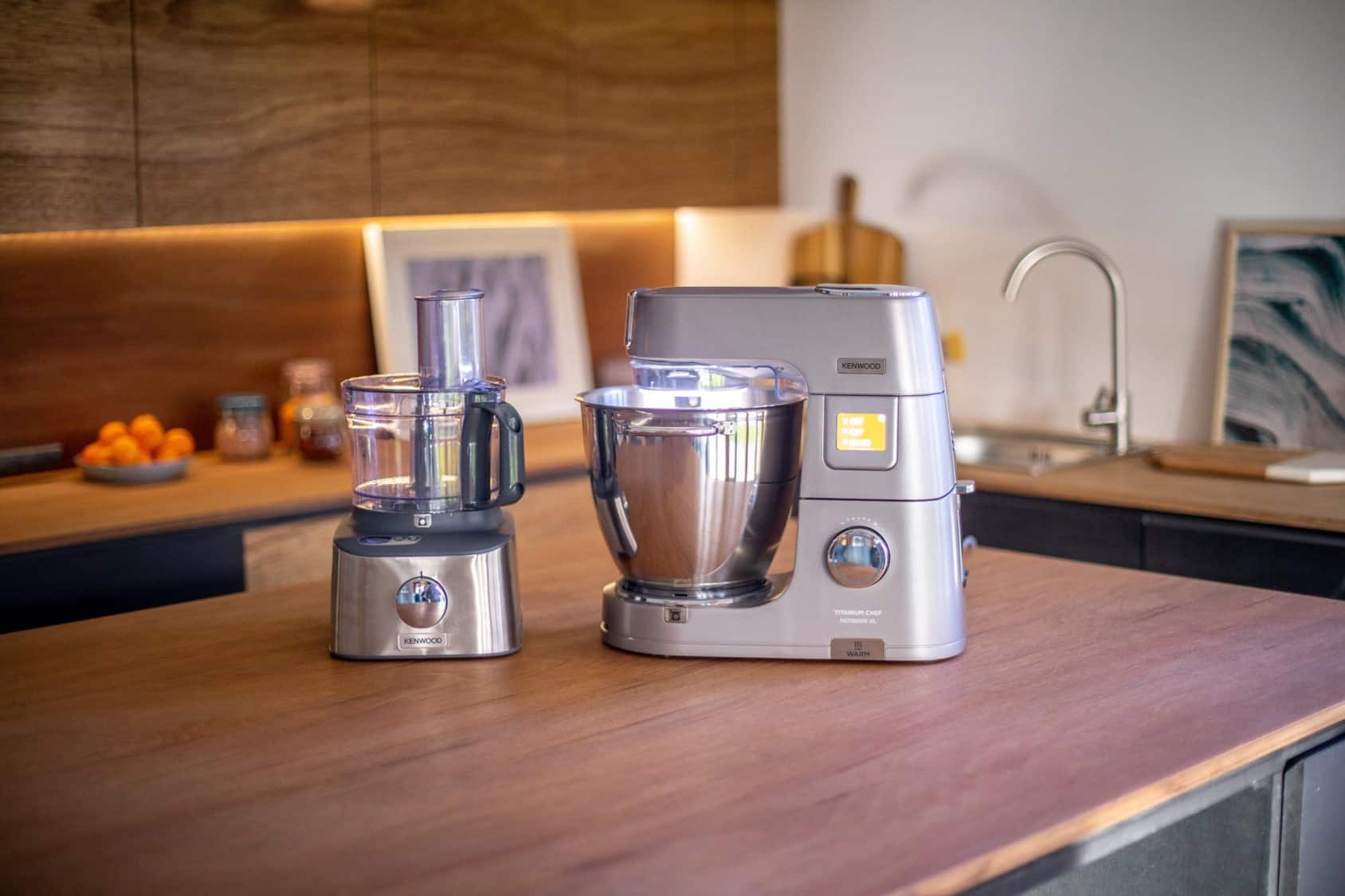 Stand mixers and food processors: how do they compare?