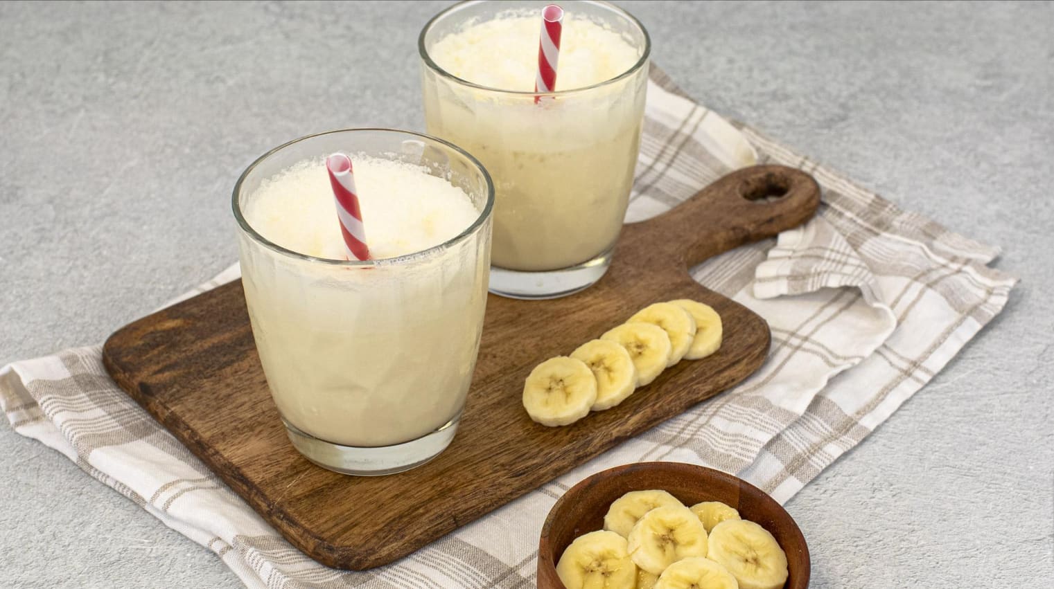 banana-milkshake.png
