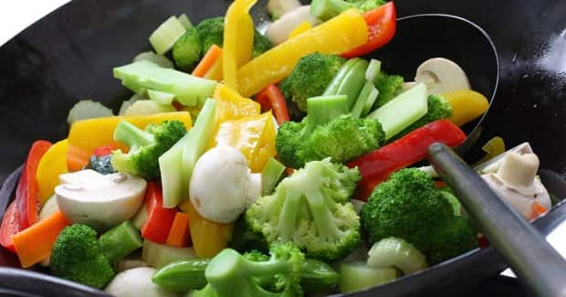 broccoli-and-red-pepper-stir-fry.jpg