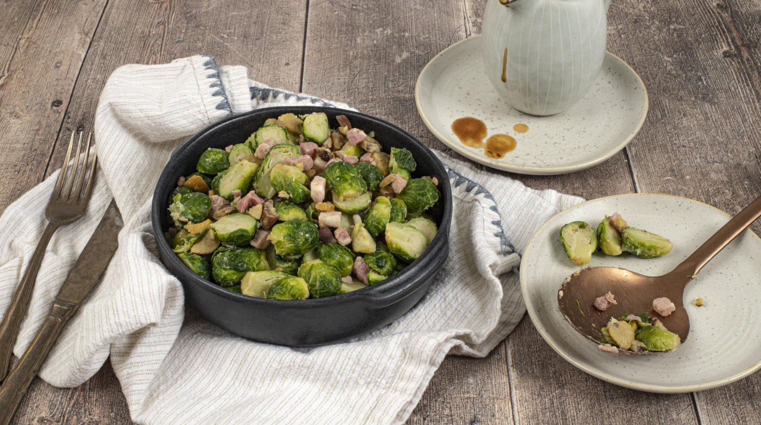 brussel-sprouts-with-pancetta-and-chestnuts.png