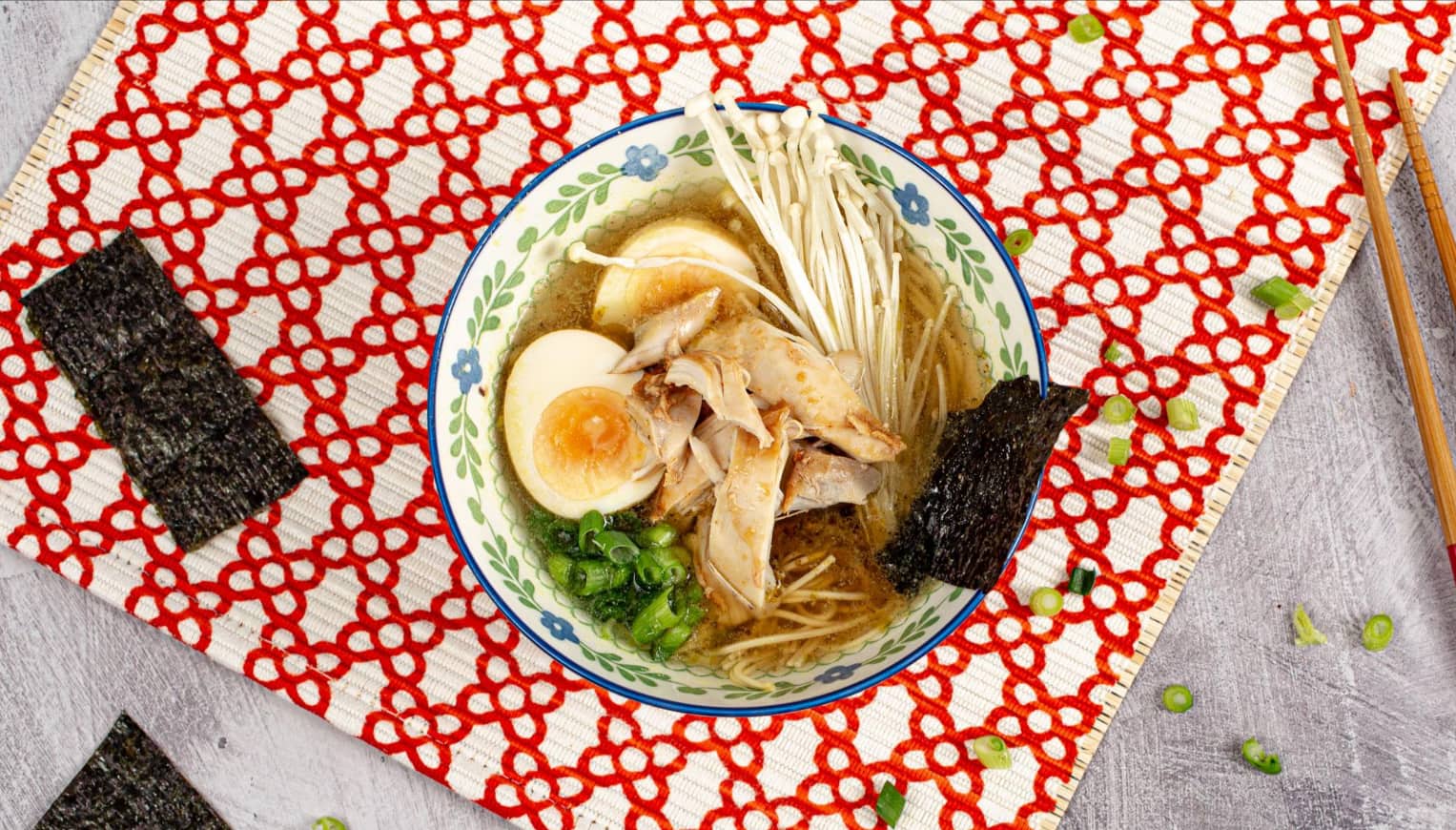 chicken-torikotsu-ramen.png