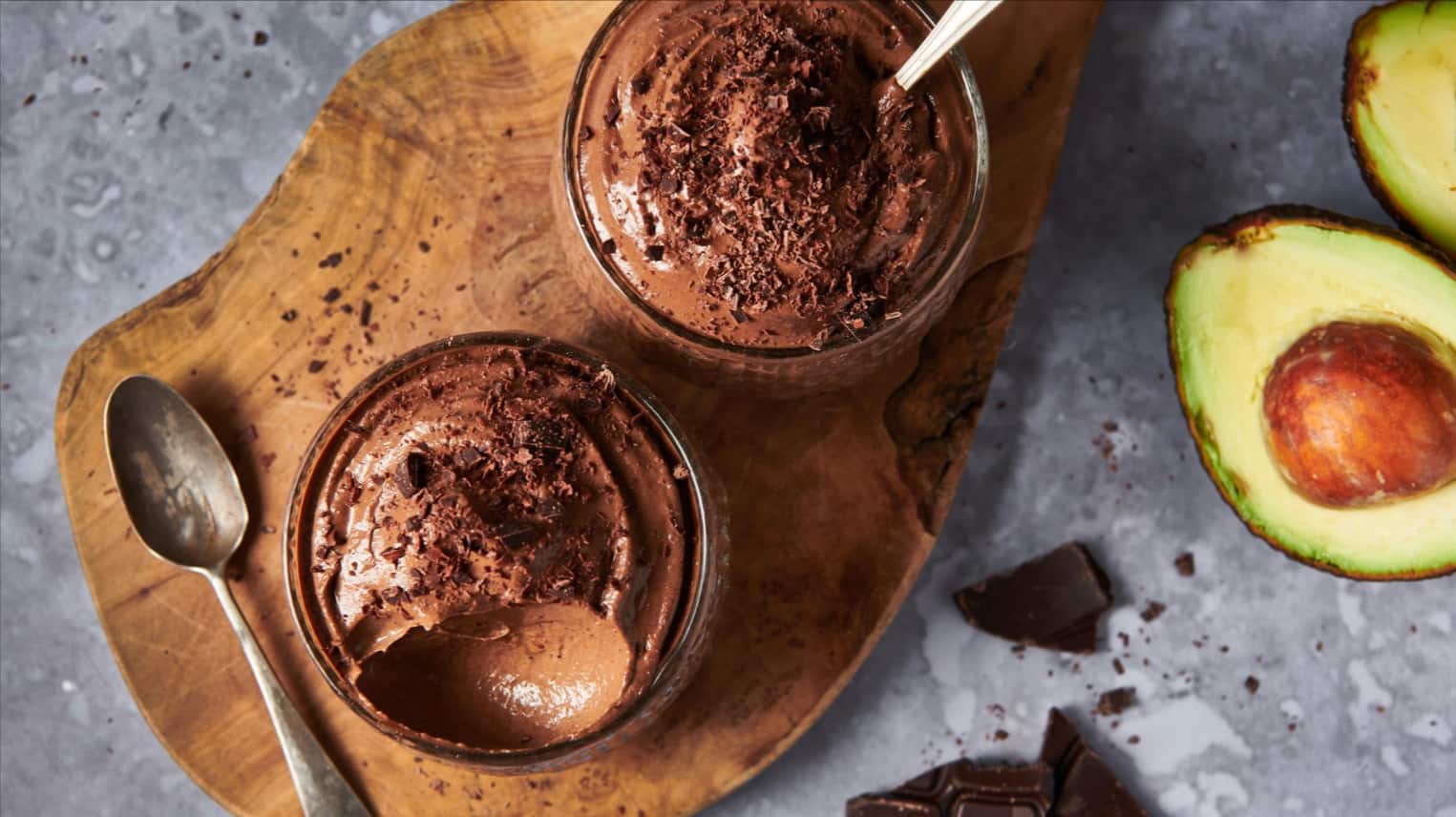 chocolate-and-avocado-pudding.png