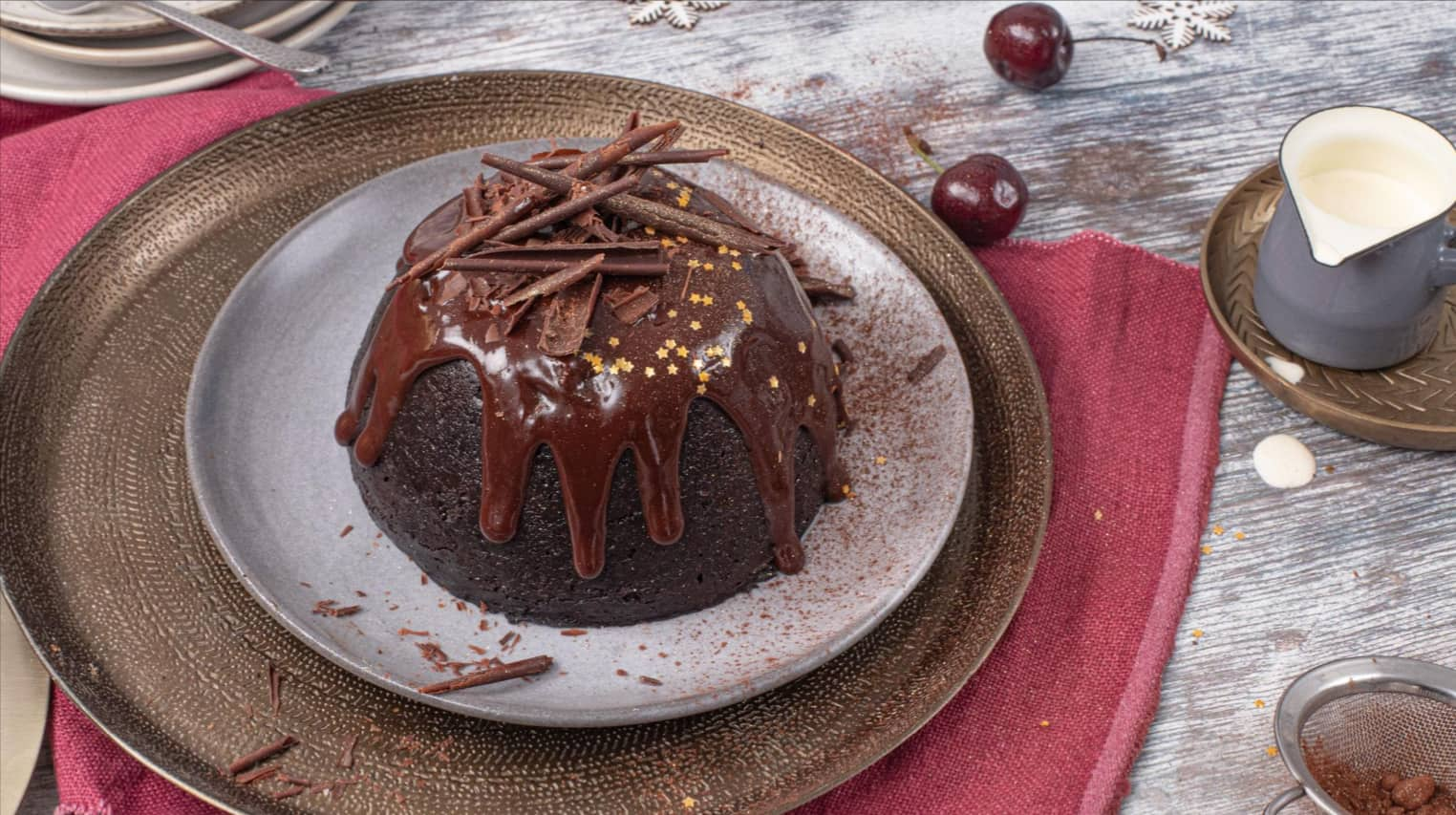 chocolate-and-cherry-christmas-pudding.png