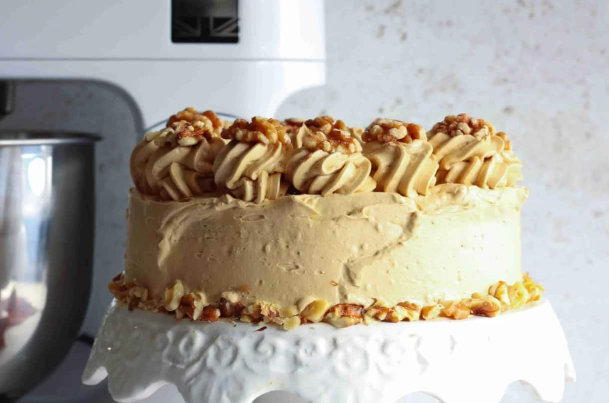 coffee-walnut-cake.png