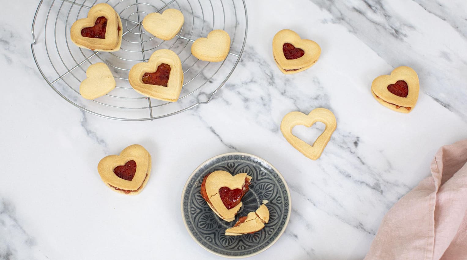 heart-butter-biscuits.png