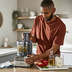 Kenwood Multipro Compact, el nuevo procesador de alimentos con el que  revolucionar la cocina - Milar Tendencias de electrodomésticos