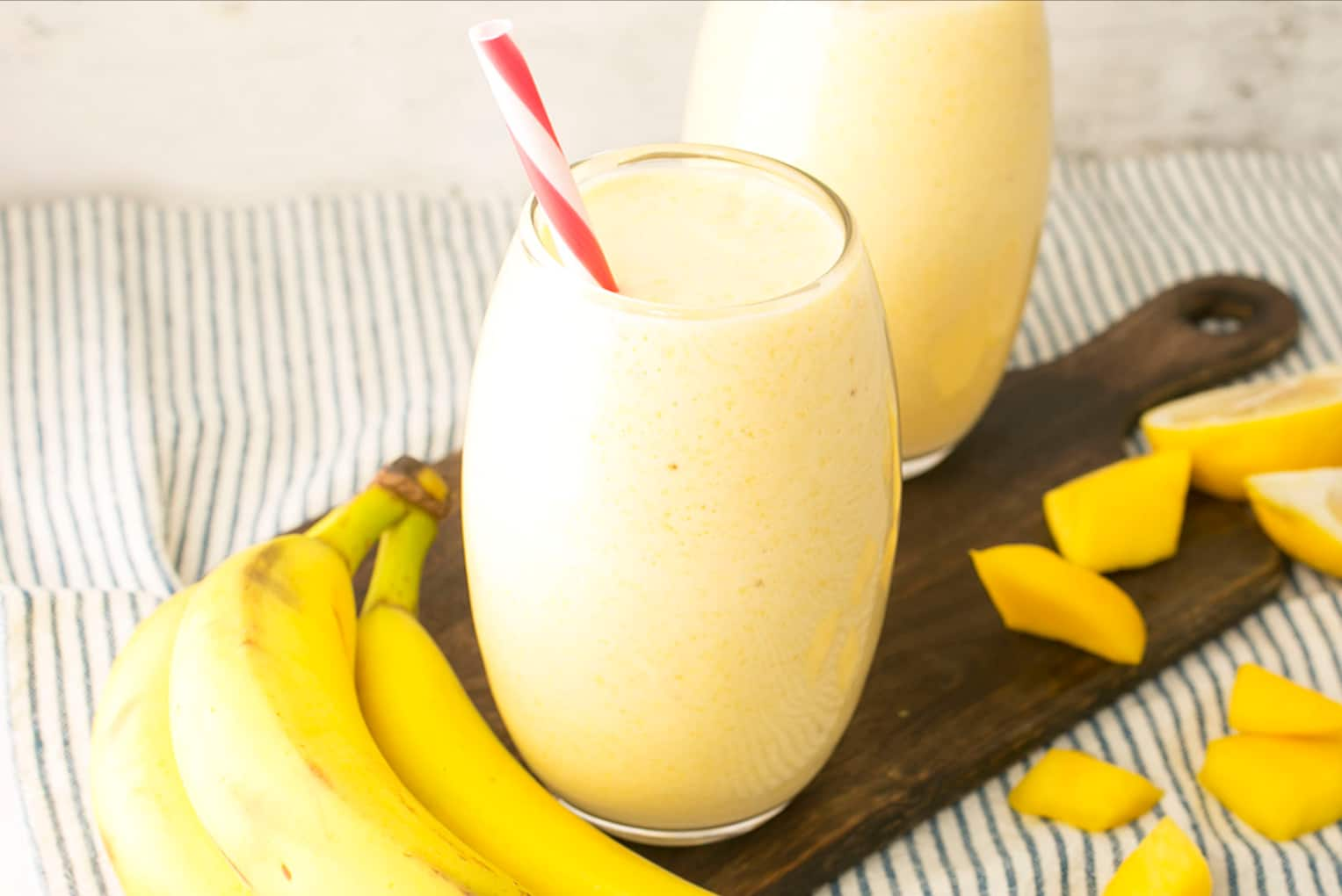 mango-and-banana-smoothie.png