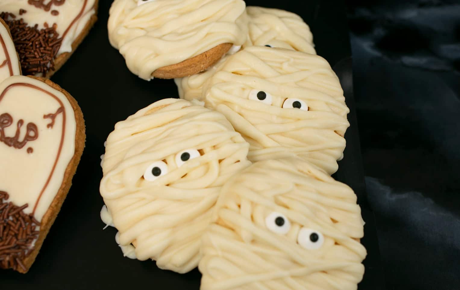 mummy-biscuits.png