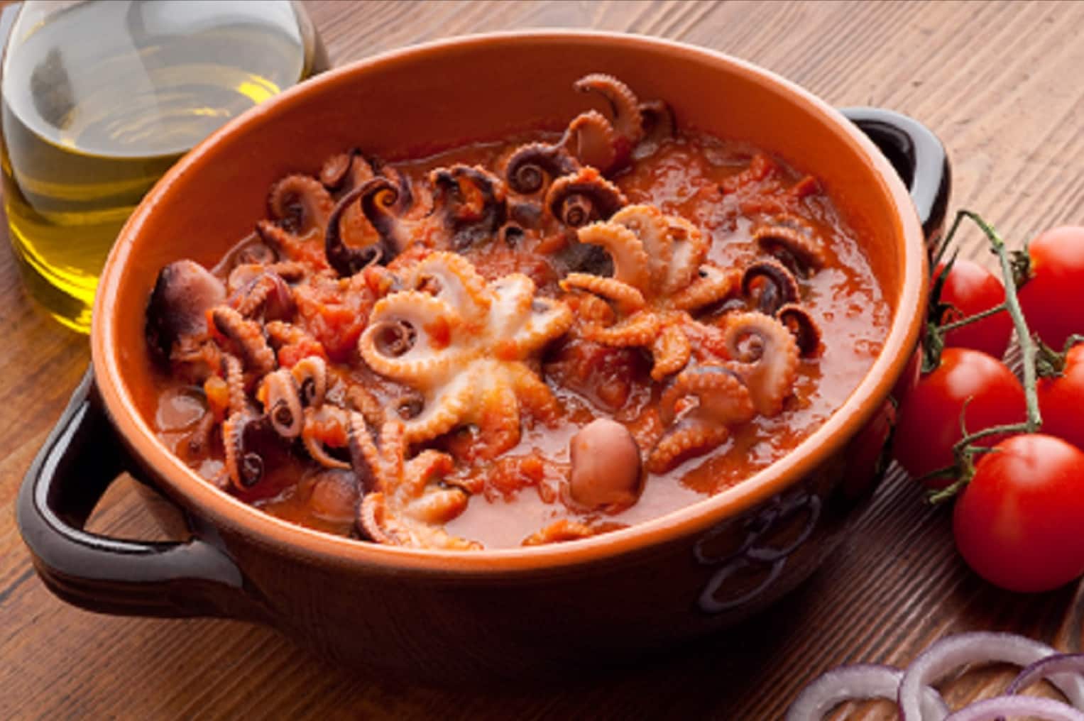 octopus-in-tomato-and-caper-sauce.png
