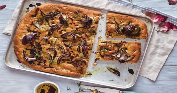 onion_rosemary_flatbread.jpg