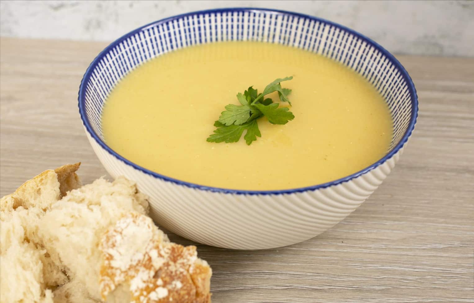 parsnip-lentil-and-apple-soup.png