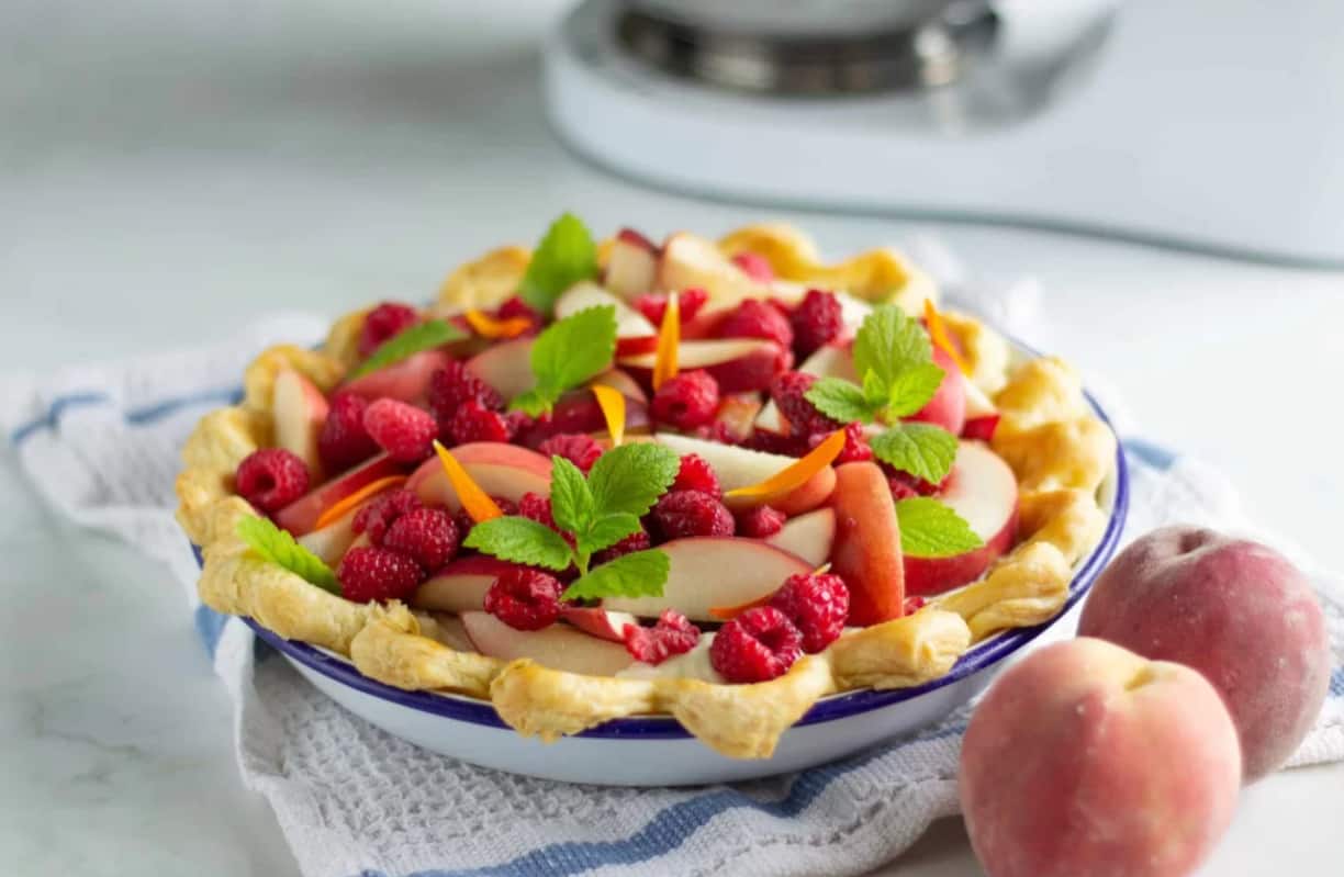 peaches-and-cream-pie.png