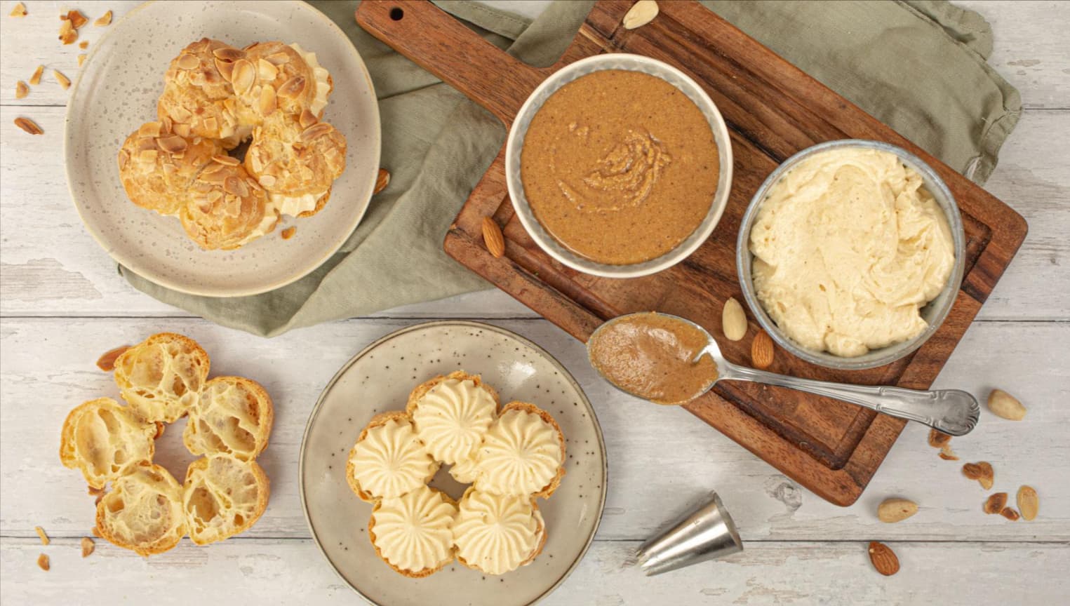 praline-mousseline-cream.png