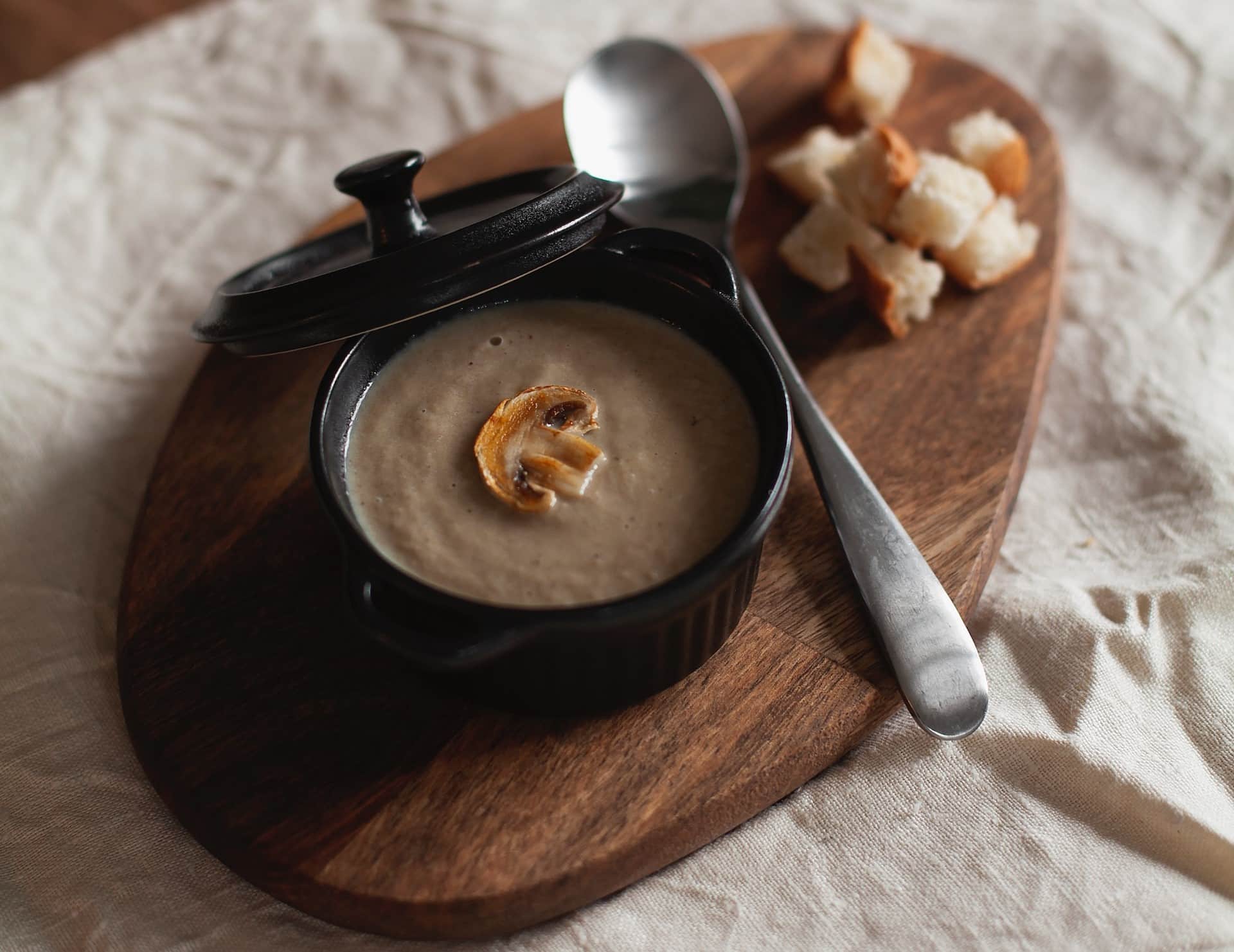 smooth-mushroom-soup.jpg